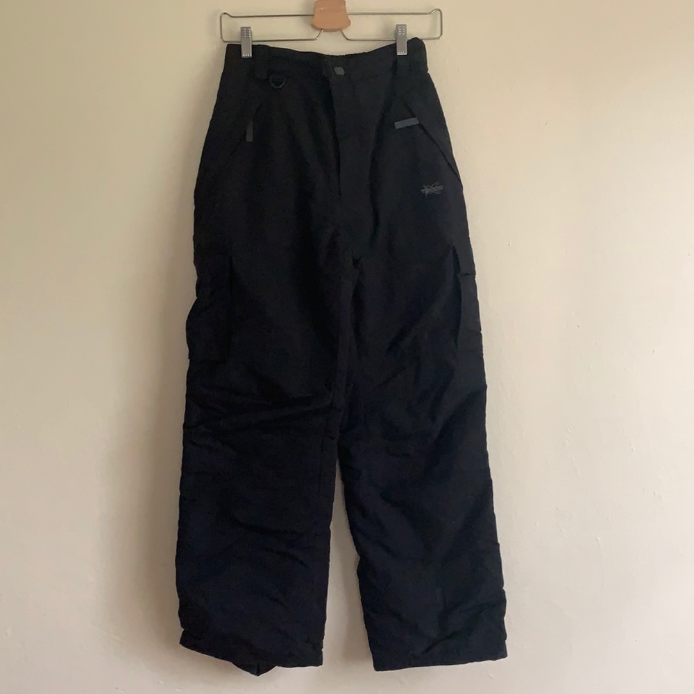 Black snow pants